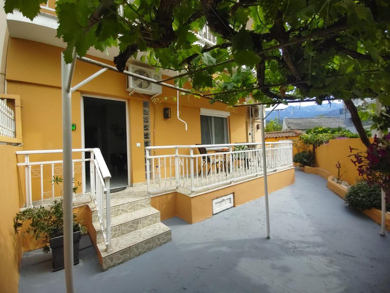 Maro'S Family Studios Limenas  Exterior photo